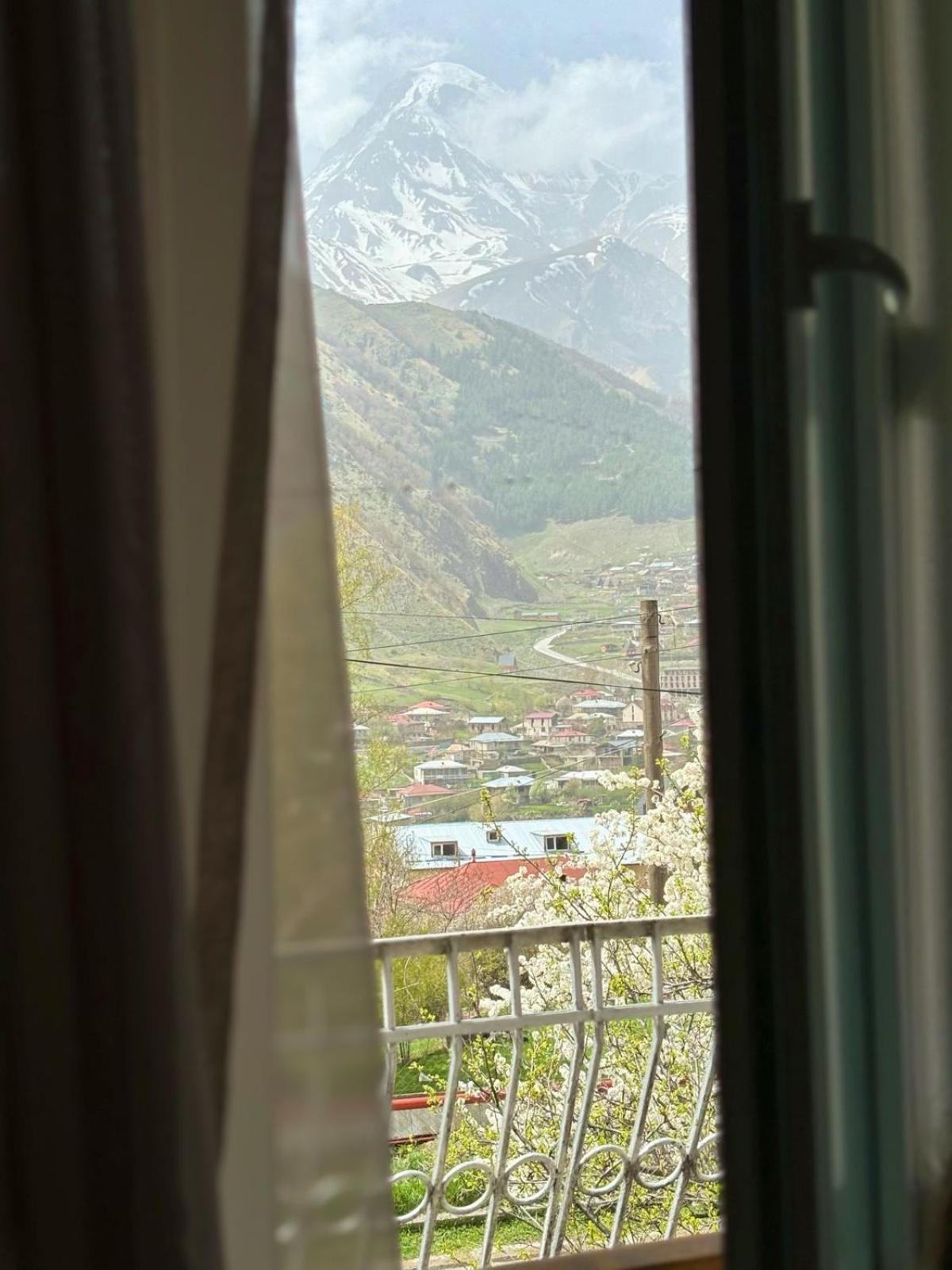 Geo Inn Kazbegi Luaran gambar